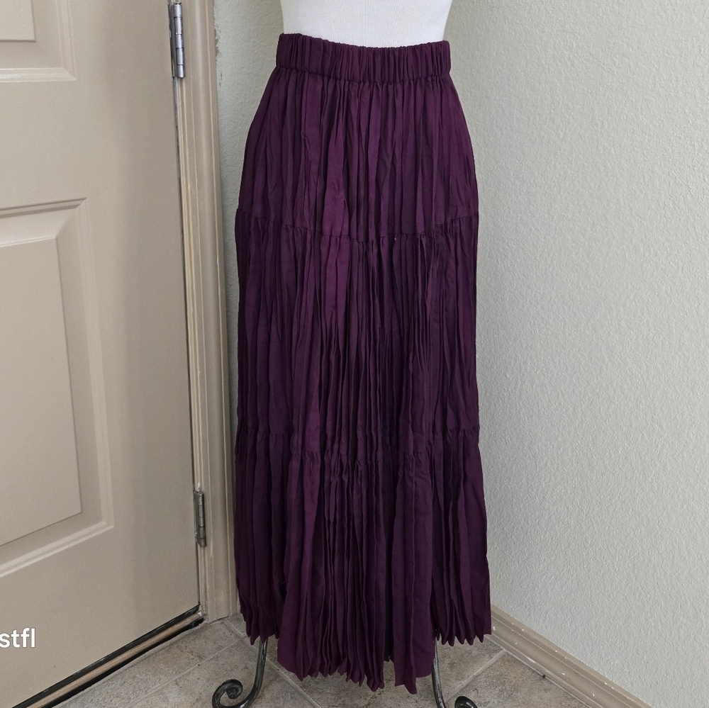 Vintage Shelbi Ranch Made in the USA crinkle maxi broomstick skirt wine OS